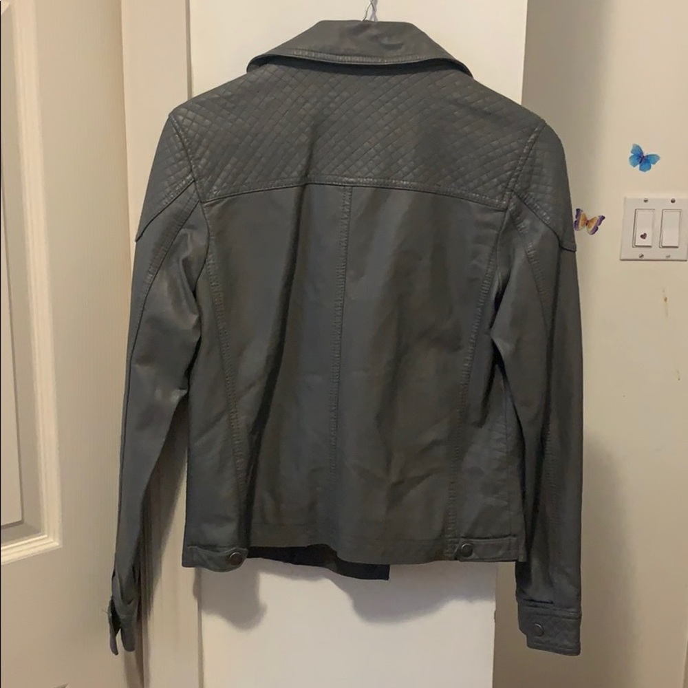 Jacket - Picture 2 of 3